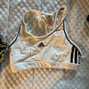 Sports bra